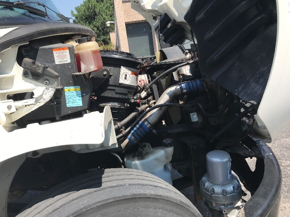 Medium Duty Box Truck-Light and Medium Duty Trucks-Freightliner-2019-M2-Oshawa-ON-356,117\n\t\tkm-$ 56,000 - Image 24