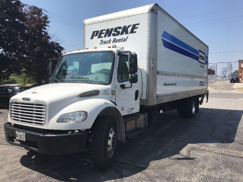 Medium Duty Box Truck-Light and Medium Duty Trucks-Freightliner-2019-M2-Oshawa-ON-356,117\n\t\tkm-$ 56,000 - Image 3