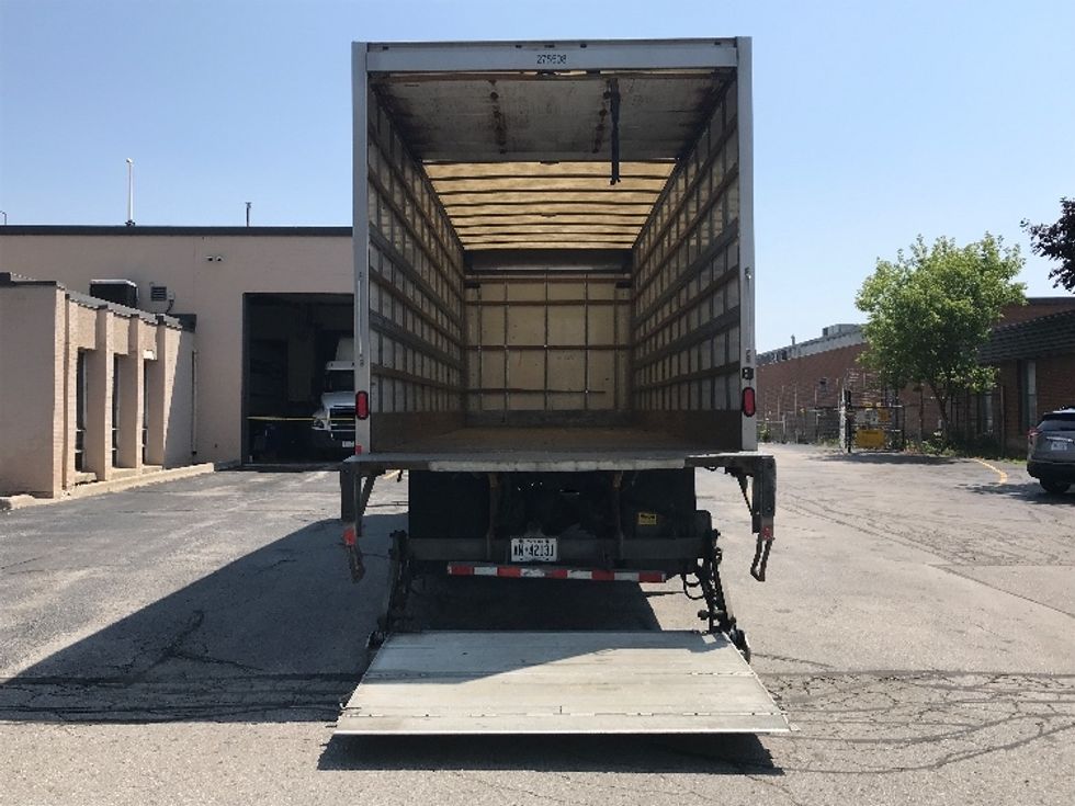 Medium Duty Box Truck-Light and Medium Duty Trucks-Freightliner-2019-M2-Oshawa-ON-356,117\n\t\tkm-$ 56,000 - Image 9