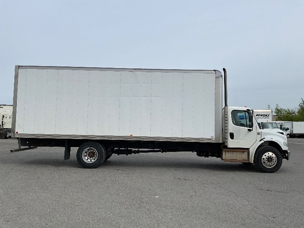 Medium Duty Box Truck-Light and Medium Duty Trucks-Freightliner-2019-M2-Ottawa-ON-255,095\n\t\tkm-$ 63,250 - Image 14