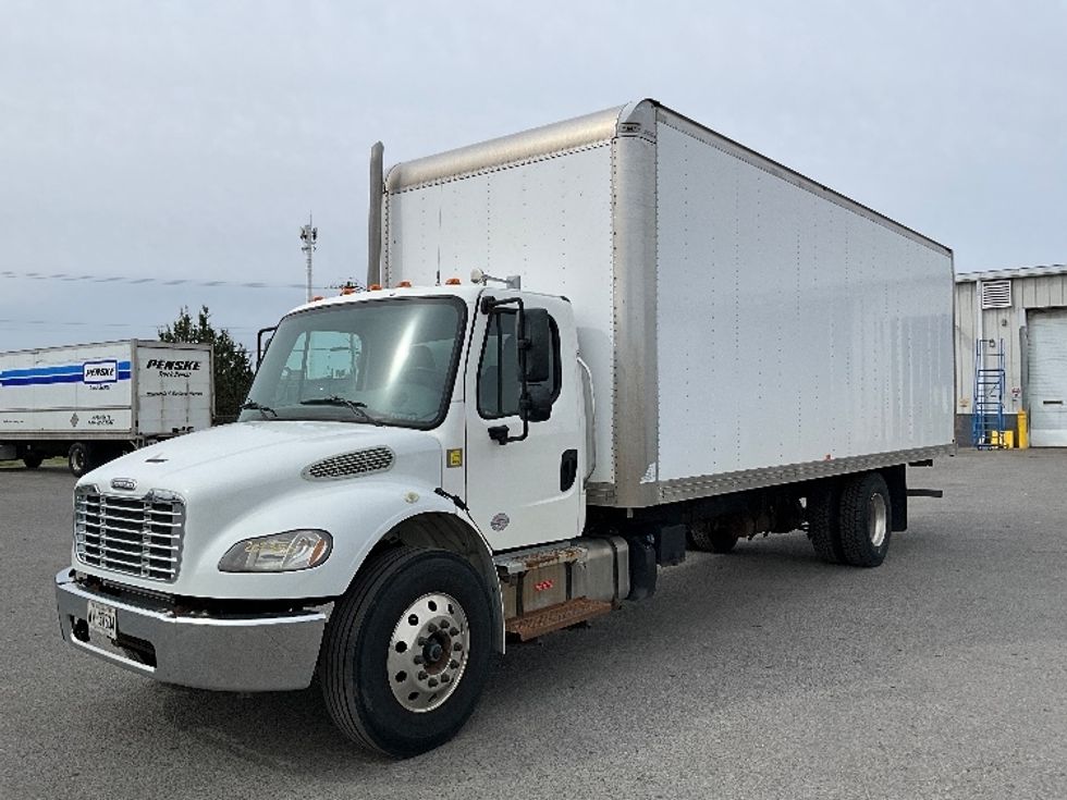 Medium Duty Box Truck-Light and Medium Duty Trucks-Freightliner-2019-M2-Ottawa-ON-255,095\n\t\tkm-$ 63,250 - Image 3