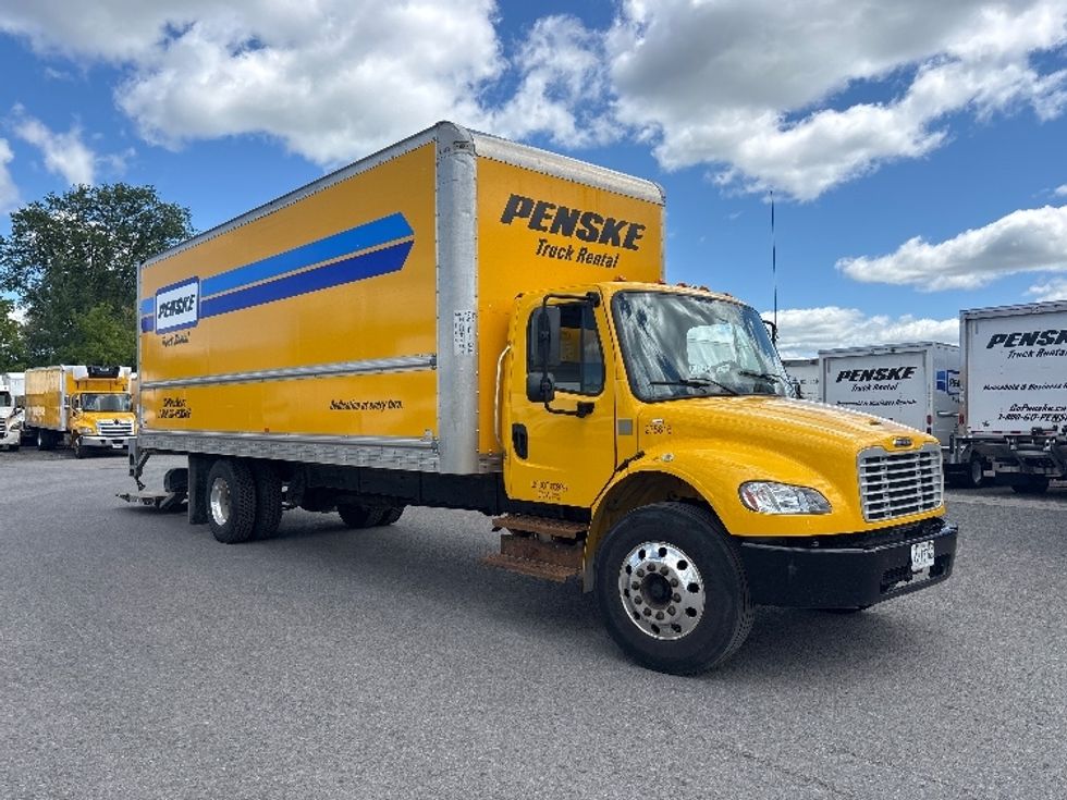 Medium Duty Box Truck-Light and Medium Duty Trucks-Freightliner-2019-M2-Ottawa-ON-265,694\n\t\tkm-$ 67,000 - Image 1