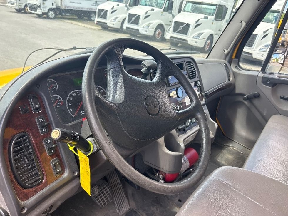 2019 Freightliner M2 106 Medium Duty photo 14