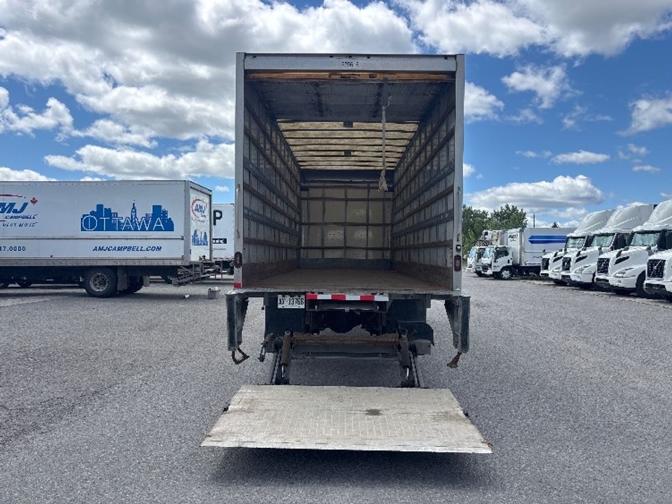 2019 Freightliner M2 106 Medium Duty photo 9