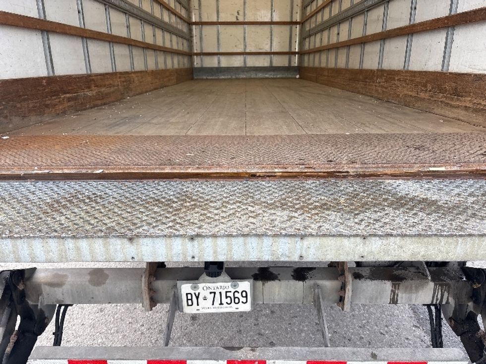 Medium Duty Box Truck-Light and Medium Duty Trucks-Freightliner-2019-M2-Ottawa-ON-310,266\n\t\tkm-$ 61,750 - Image 10