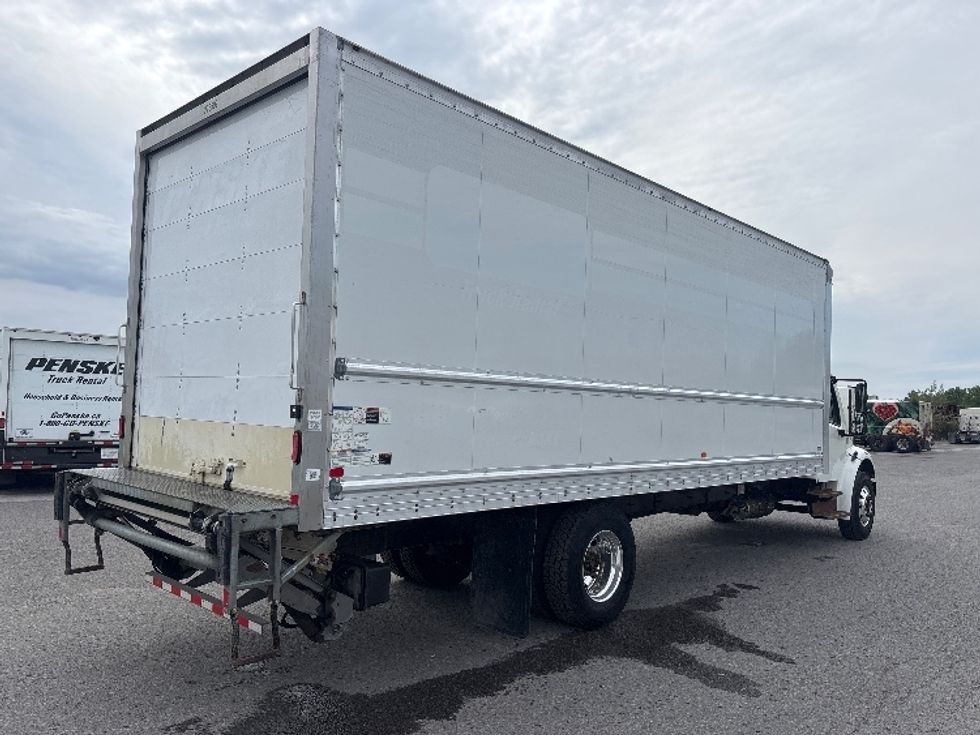 Medium Duty Box Truck-Light and Medium Duty Trucks-Freightliner-2019-M2-Ottawa-ON-310,266\n\t\tkm-$ 61,750 - Image 13