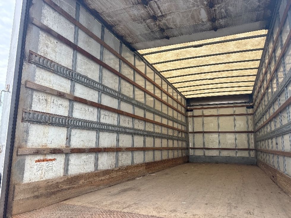 Medium Duty Box Truck-Light and Medium Duty Trucks-Freightliner-2019-M2-Ottawa-ON-344,578\n\t\tkm-$ 57,500 - Image 11