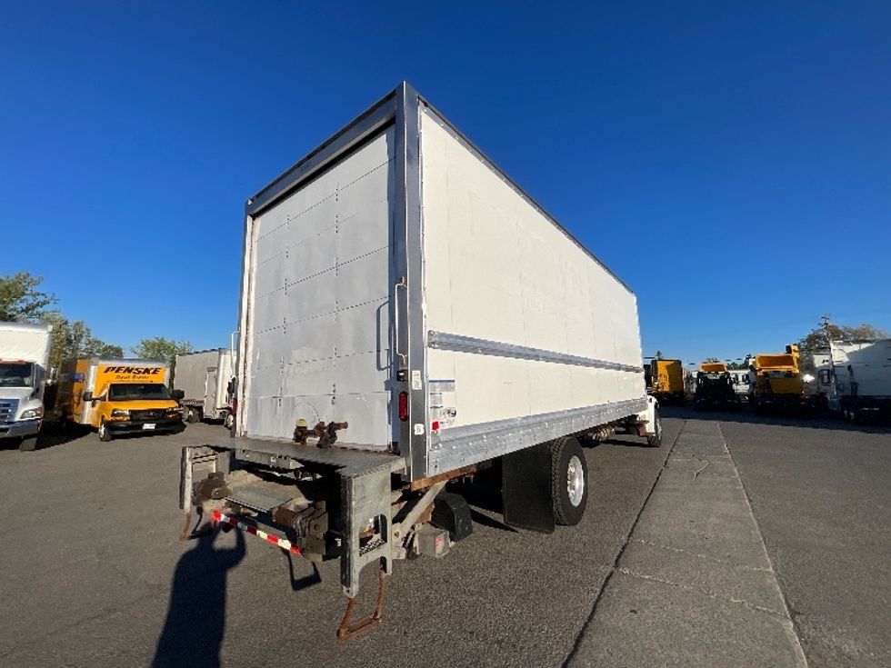 Medium Duty Box Truck-Light and Medium Duty Trucks-Freightliner-2019-M2-Ottawa-ON-388,781\n\t\tkm-$ 52,000 - Image 13