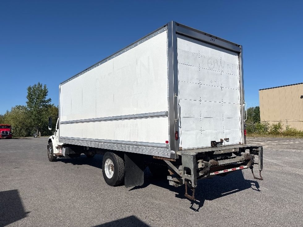Medium Duty Box Truck-Light and Medium Duty Trucks-Freightliner-2019-M2-Ottawa-ON-482,787\n\t\tkm-$ 36,000 - Image 6