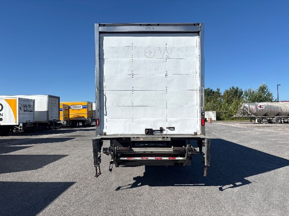 Medium Duty Box Truck-Light and Medium Duty Trucks-Freightliner-2019-M2-Ottawa-ON-482,787\n\t\tkm-$ 36,000 - Image 7
