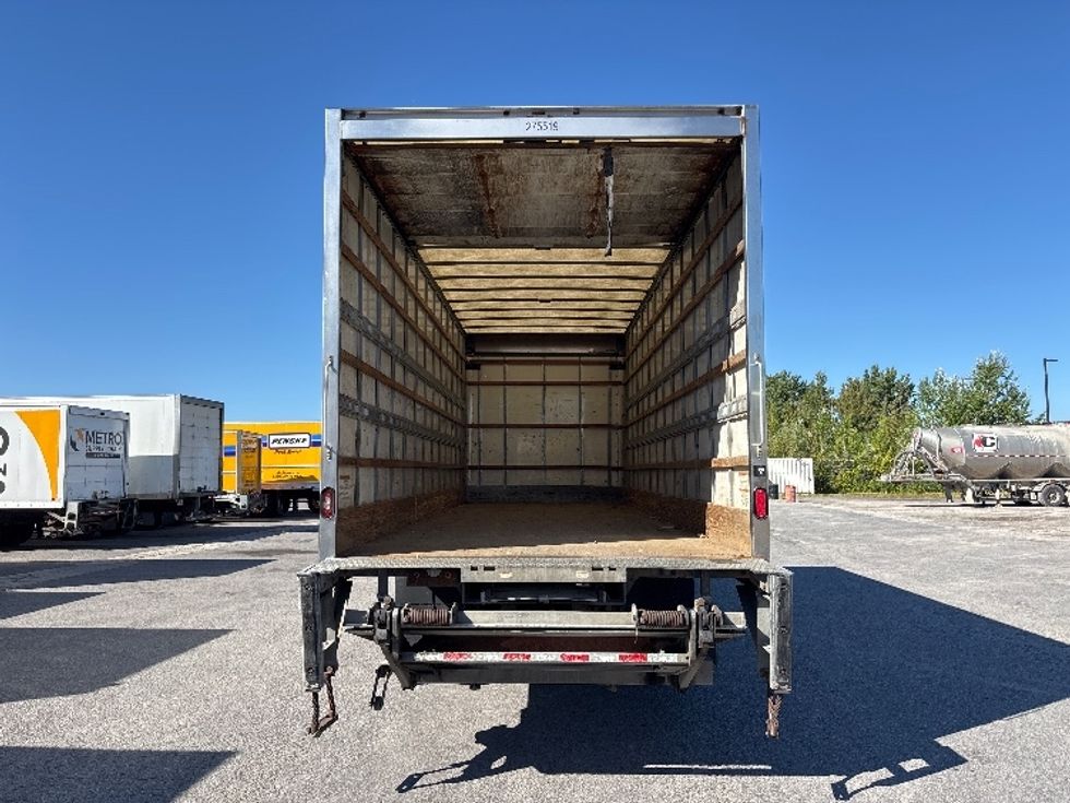 Medium Duty Box Truck-Light and Medium Duty Trucks-Freightliner-2019-M2-Ottawa-ON-482,787\n\t\tkm-$ 36,000 - Image 8