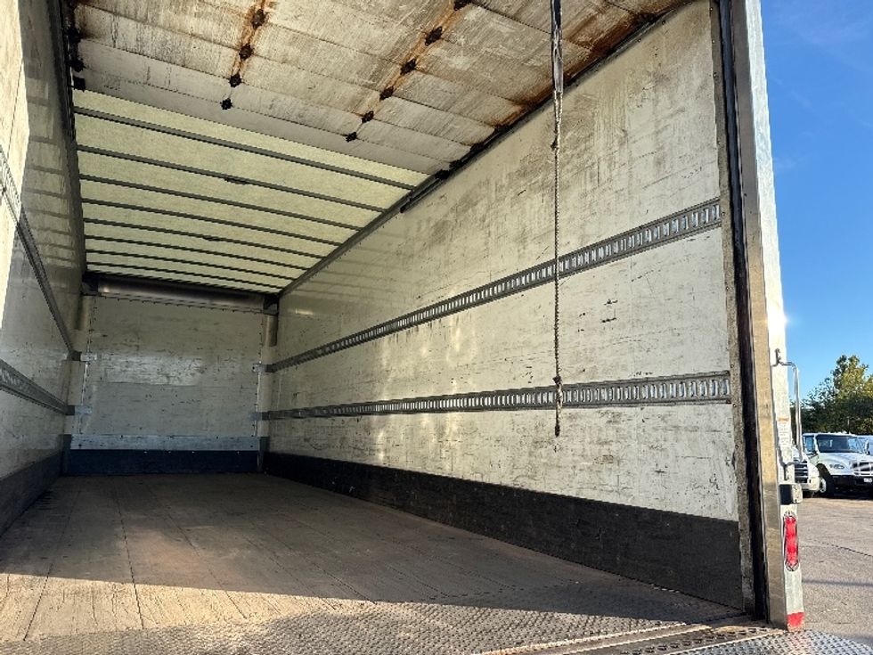 Medium Duty Box Truck-Light and Medium Duty Trucks-Freightliner-2019-M2-Parkersburg-WV-210,507\n\t\tmiles-$ 46,000 - Image 12