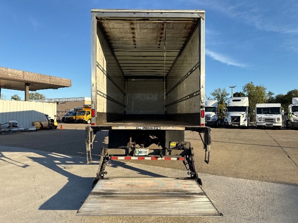 Medium Duty Box Truck-Light and Medium Duty Trucks-Freightliner-2019-M2-Parkersburg-WV-210,507\n\t\tmiles-$ 46,000 - Image 9