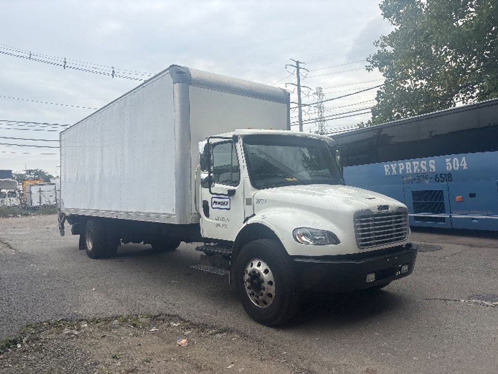 Medium Duty Box Truck-Light and Medium Duty Trucks-Freightliner-2019-M2-Parsippany-NJ-116,594\n\t\tmiles-$ 56,250 - Image 1