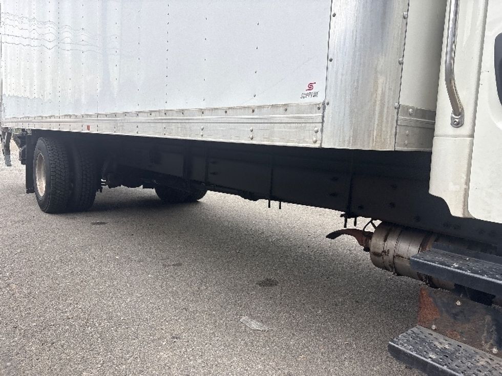Medium Duty Box Truck-Light and Medium Duty Trucks-Freightliner-2019-M2-Parsippany-NJ-116,594\n\t\tmiles-$ 56,250 - Image 14