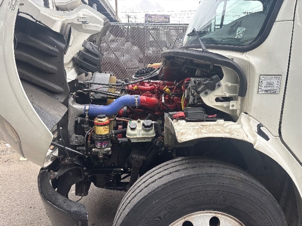 Medium Duty Box Truck-Light and Medium Duty Trucks-Freightliner-2019-M2-Parsippany-NJ-116,594\n\t\tmiles-$ 56,250 - Image 24