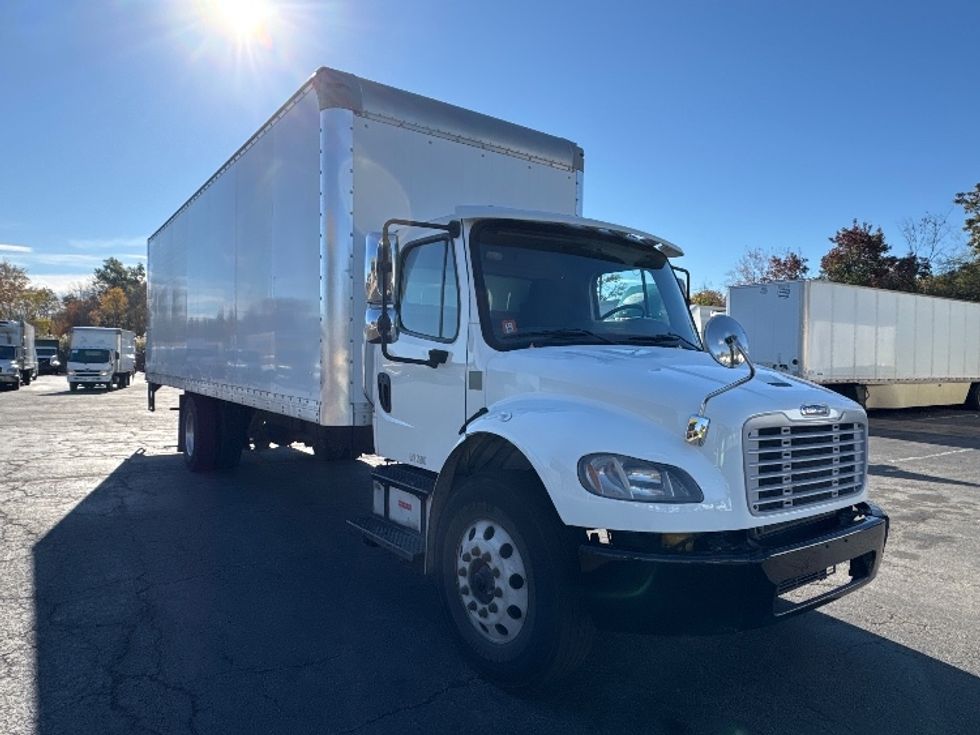 Medium Duty Box Truck-Light and Medium Duty Trucks-Freightliner-2019-M2-Parsippany-NJ-140,563\n\t\tmiles-$ 47,000 - Image 1