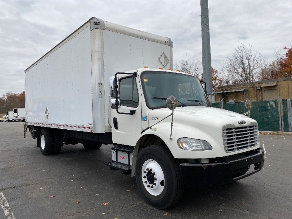 Medium Duty Box Truck-Light and Medium Duty Trucks-Freightliner-2019-M2-Parsippany-NJ-228,364\n\t\tmiles-$ 32,500 - Image 1