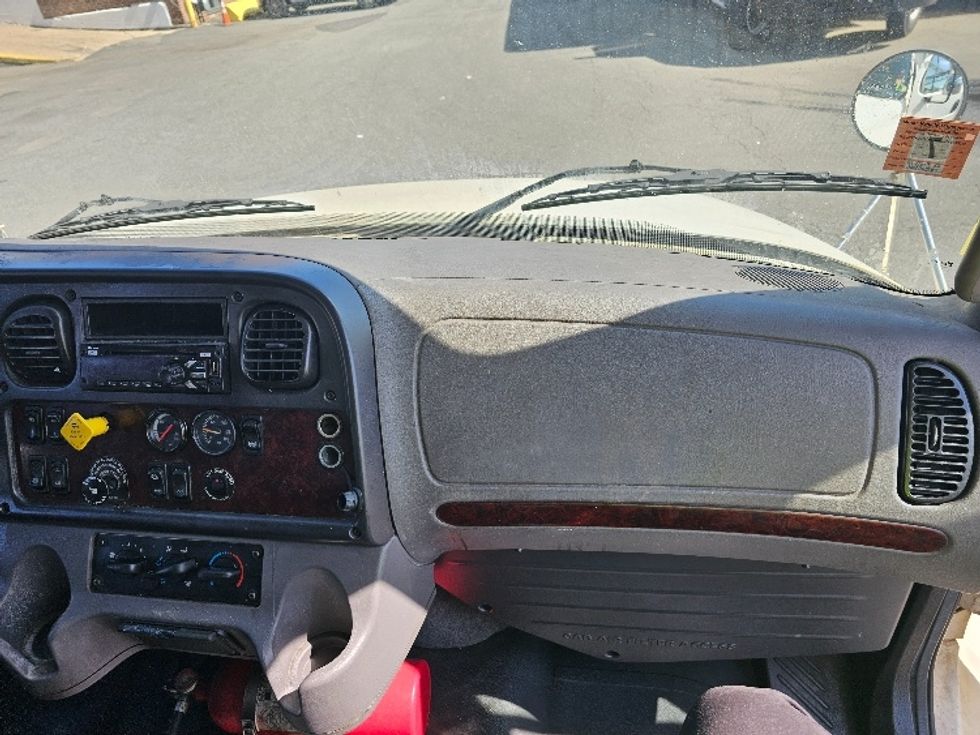 Medium Duty Box Truck-Light and Medium Duty Trucks-Freightliner-2019-M2-Parsippany-NJ-228,710\n\t\tmiles-$ 38,250 - Image 21