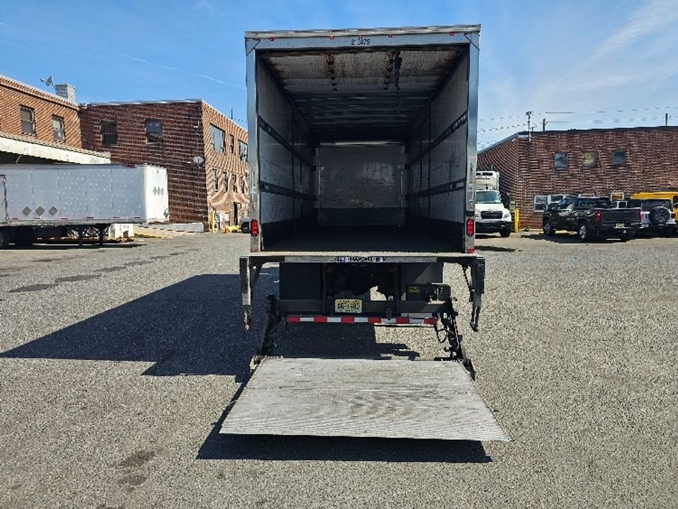 Medium Duty Box Truck-Light and Medium Duty Trucks-Freightliner-2019-M2-Parsippany-NJ-228,710\n\t\tmiles-$ 38,250 - Image 9