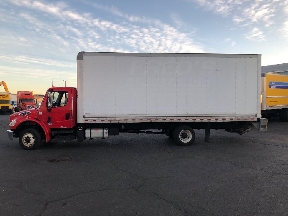 Medium Duty Box Truck-Light and Medium Duty Trucks-Freightliner-2019-M2-Pasco-WA-159,329\n\t\tmiles-$ 51,750 - Image 4