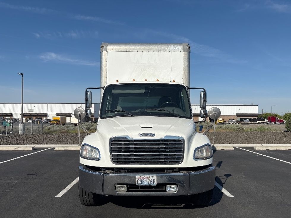 Medium Duty Box Truck-Light and Medium Duty Trucks-Freightliner-2019-M2-Pasco-WA-298,683\n\t\tmiles-$ 35,500 - Image 2