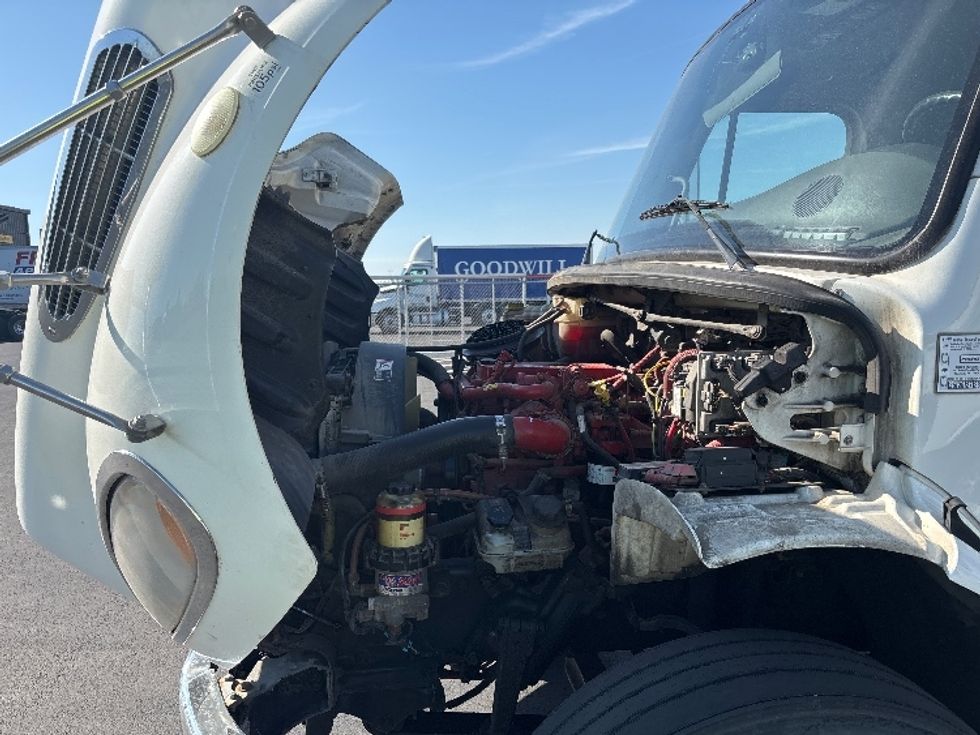 Medium Duty Box Truck-Light and Medium Duty Trucks-Freightliner-2019-M2-Pasco-WA-298,683\n\t\tmiles-$ 35,500 - Image 24