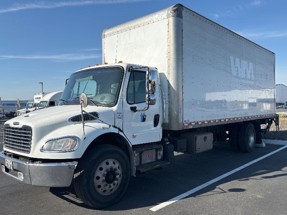 Medium Duty Box Truck-Light and Medium Duty Trucks-Freightliner-2019-M2-Pasco-WA-298,683\n\t\tmiles-$ 35,500 - Image 3