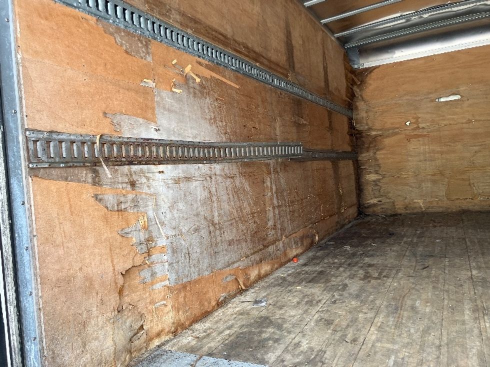 Medium Duty Box Truck-Light and Medium Duty Trucks-Freightliner-2019-M2-Pensacola-FL-103,489\n\t\tmiles-$ 54,750 - Image 11