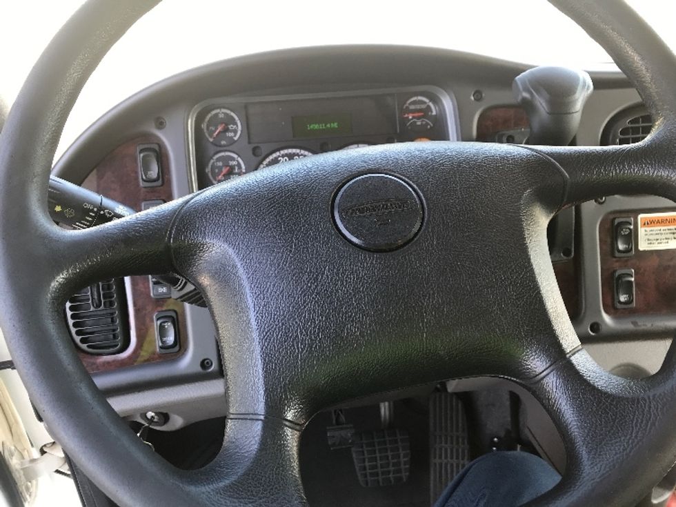 Medium Duty Box Truck-Light and Medium Duty Trucks-Freightliner-2019-M2-Pensacola-FL-145,611\n\t\tmiles-$ 53,000 - Image 18