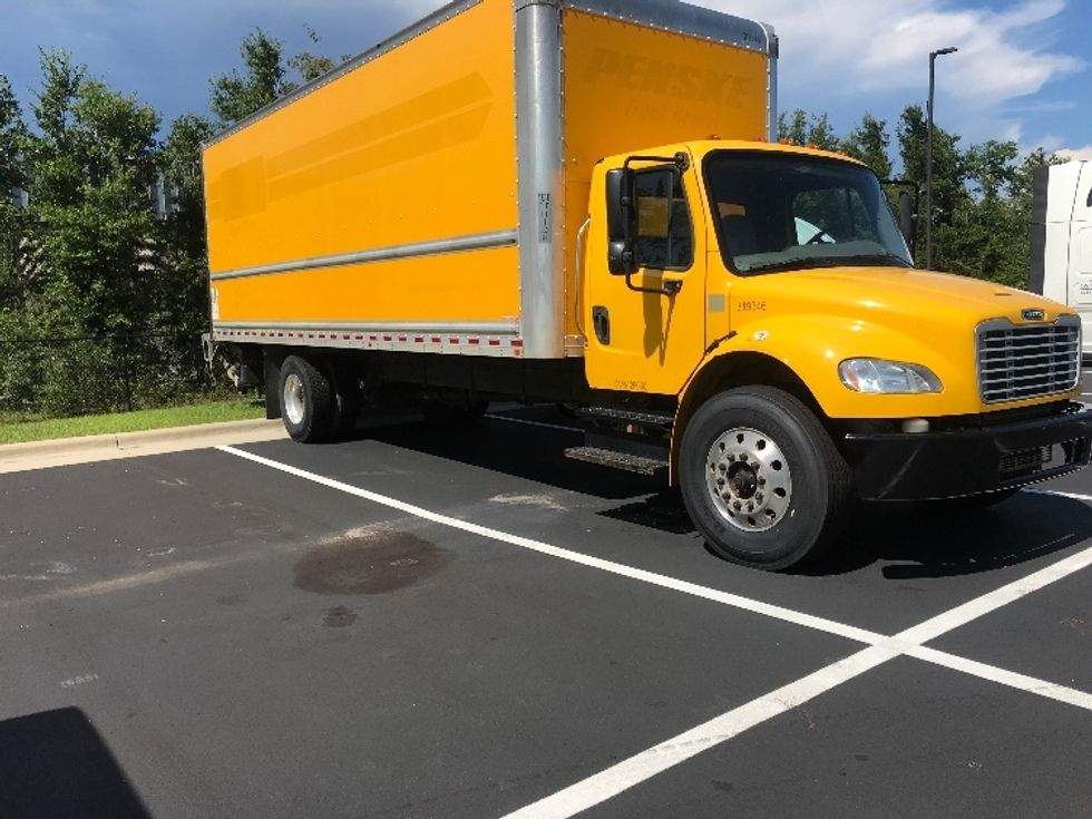 Medium Duty Box Truck-Light and Medium Duty Trucks-Freightliner-2019-M2-Pensacola-FL-171,648\n\t\tmiles-$ 45,500 - Image 1