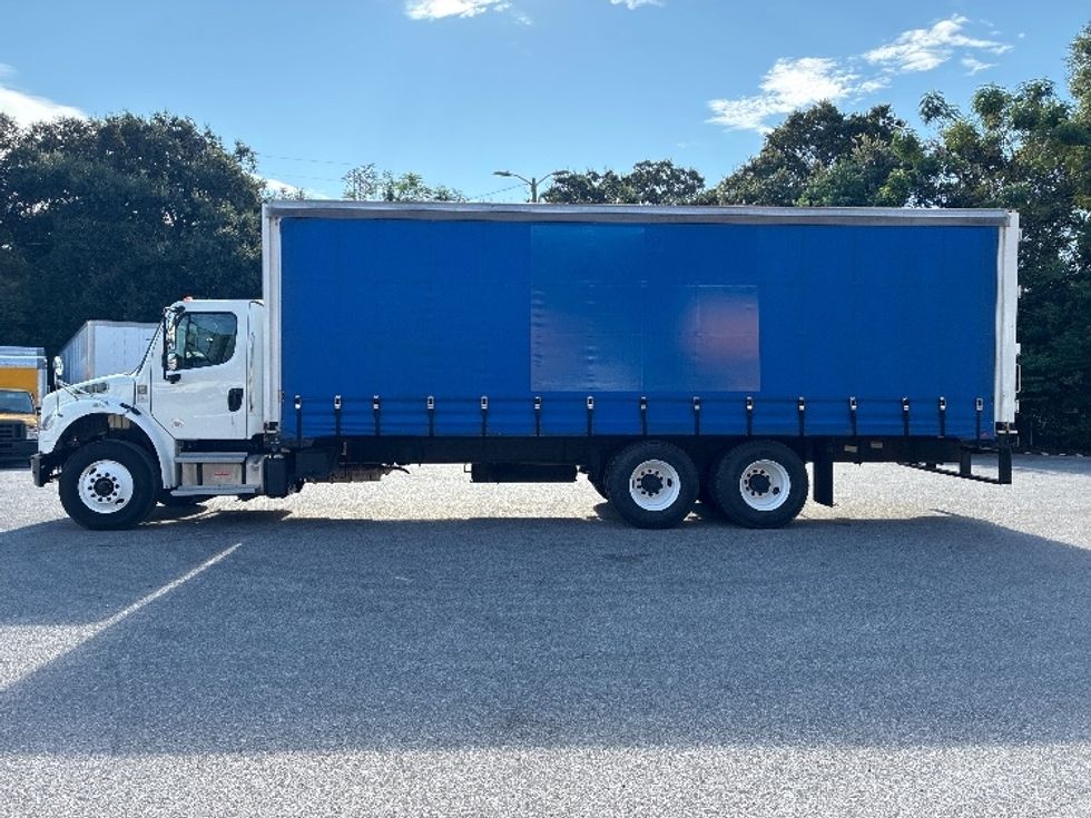 Medium Duty Box Truck-Light and Medium Duty Trucks-Freightliner-2019-M2-Pensacola-FL-192,720\n\t\tmiles-$ 49,750 - Image 4