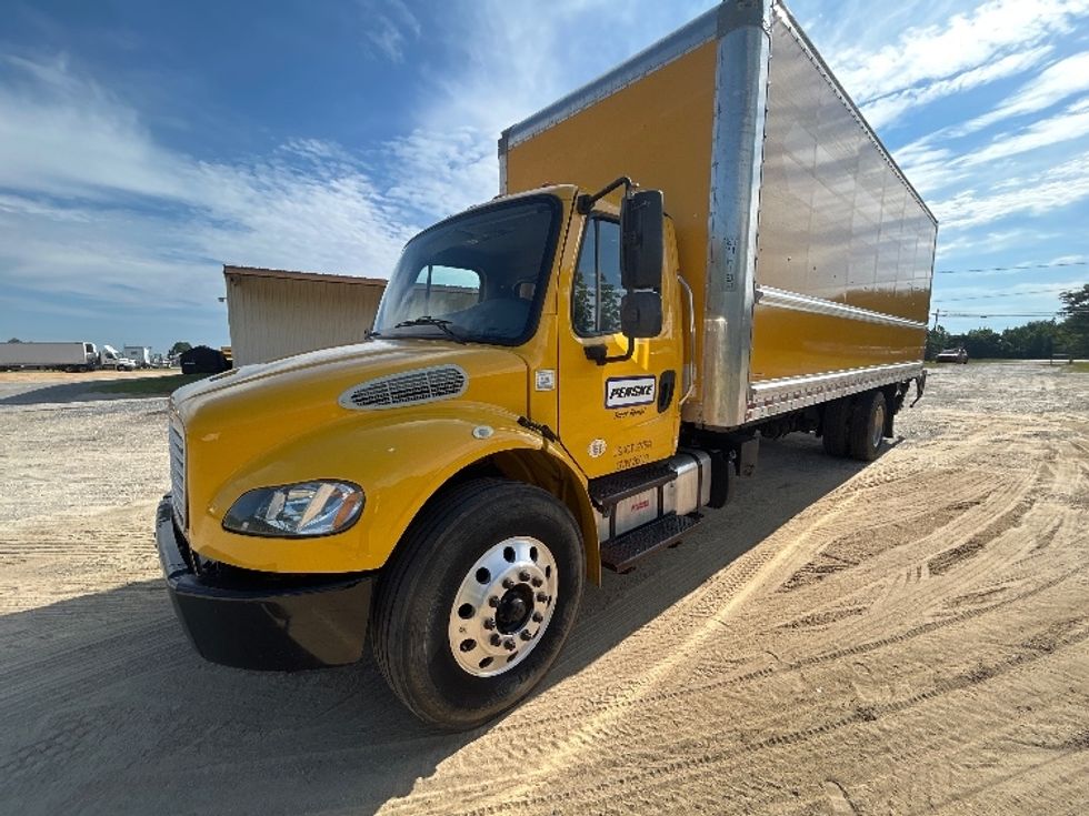Medium Duty Box Truck-Light and Medium Duty Trucks-Freightliner-2019-M2-Pensacola-FL-198,433\n\t\tmiles-$ 49,000 - Image 3
