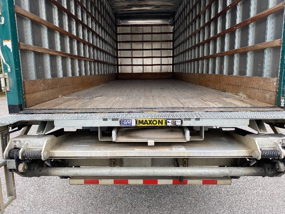 Medium Duty Box Truck-Light and Medium Duty Trucks-Freightliner-2019-M2-Pensacola-FL-205,265\n\t\tmiles-$ 38,500 - Image 10