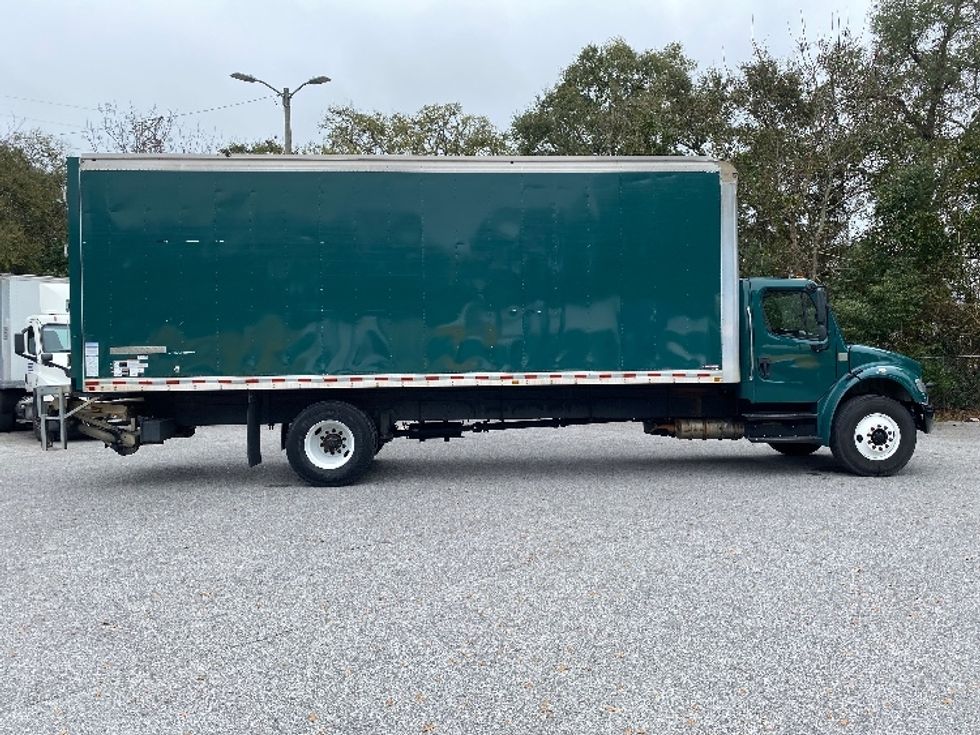 Medium Duty Box Truck-Light and Medium Duty Trucks-Freightliner-2019-M2-Pensacola-FL-205,265\n\t\tmiles-$ 38,500 - Image 15