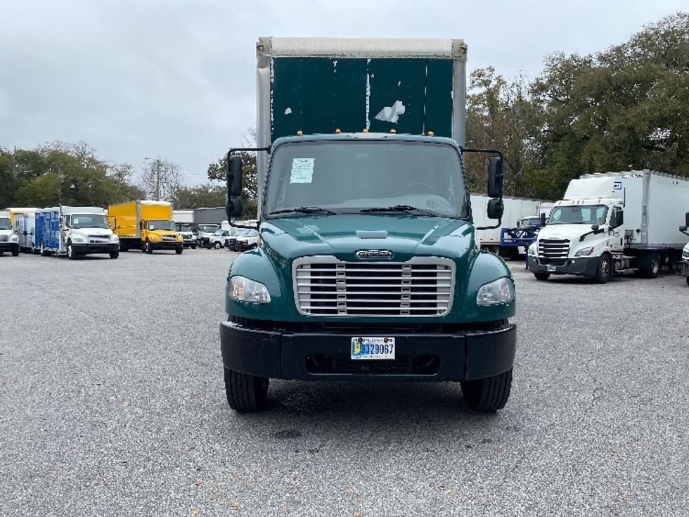 Medium Duty Box Truck-Light and Medium Duty Trucks-Freightliner-2019-M2-Pensacola-FL-205,265\n\t\tmiles-$ 38,500 - Image 2