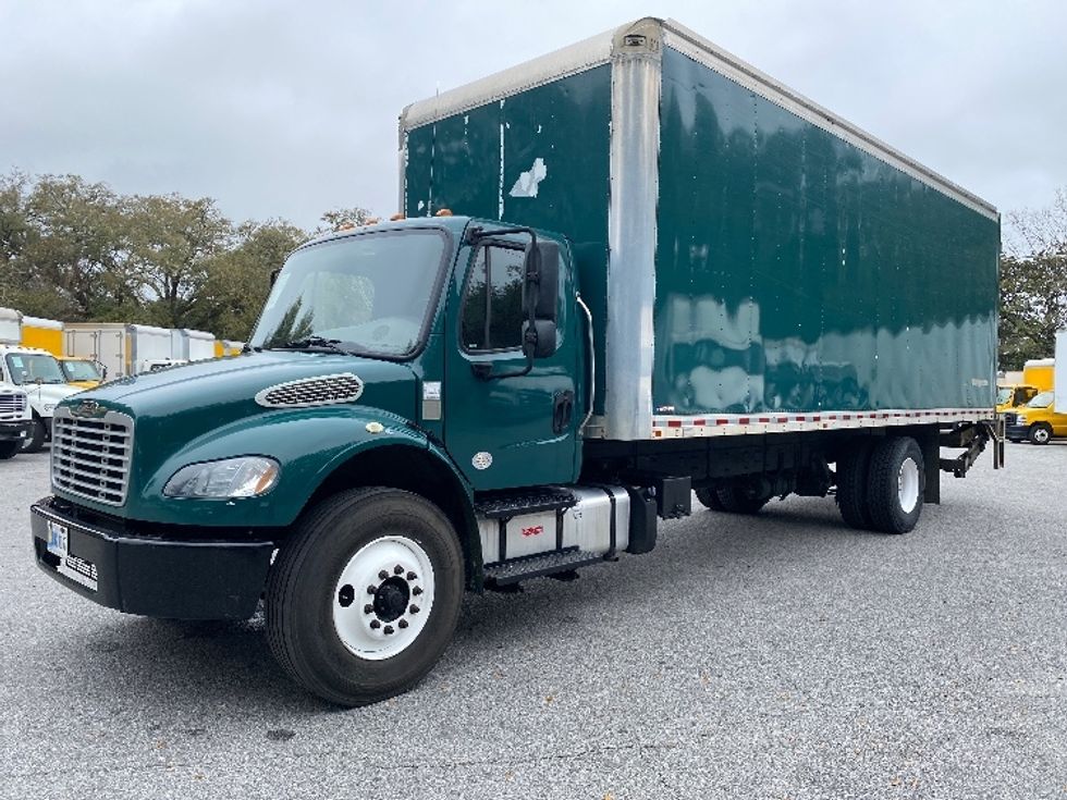 Medium Duty Box Truck-Light and Medium Duty Trucks-Freightliner-2019-M2-Pensacola-FL-205,265\n\t\tmiles-$ 38,500 - Image 3