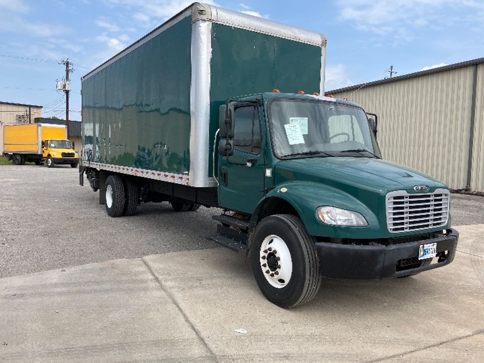 Medium Duty Box Truck-Light and Medium Duty Trucks-Freightliner-2019-M2-Pensacola-FL-256,818\n\t\tmiles-$ 40,000 - Image 1