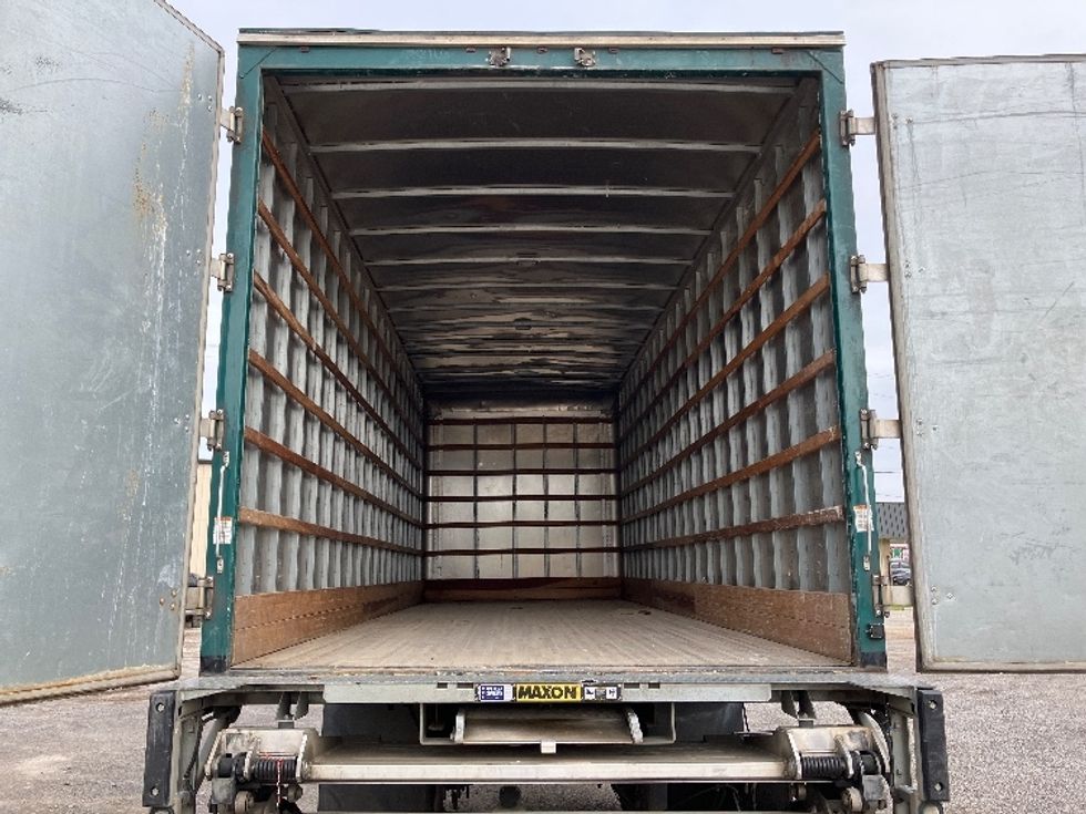 Medium Duty Box Truck-Light and Medium Duty Trucks-Freightliner-2019-M2-Pensacola-FL-256,818\n\t\tmiles-$ 40,000 - Image 8