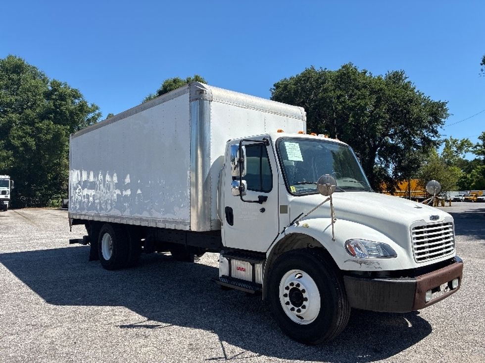 Medium Duty Box Truck-Light and Medium Duty Trucks-Freightliner-2019-M2-Pensacola-FL-282,573\n\t\tmiles-$ 13,000 - Image 1