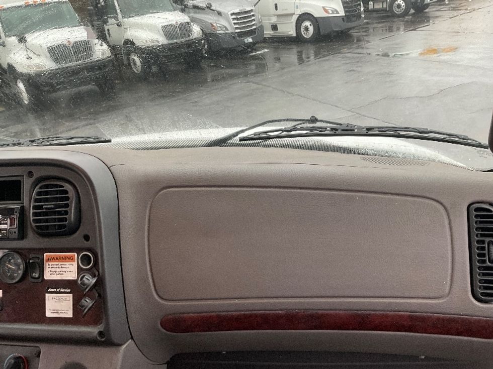 Medium Duty Box Truck-Light and Medium Duty Trucks-Freightliner-2019-M2-Perrysburg-OH-267,038\n\t\tmiles-$ 37,000 - Image 18