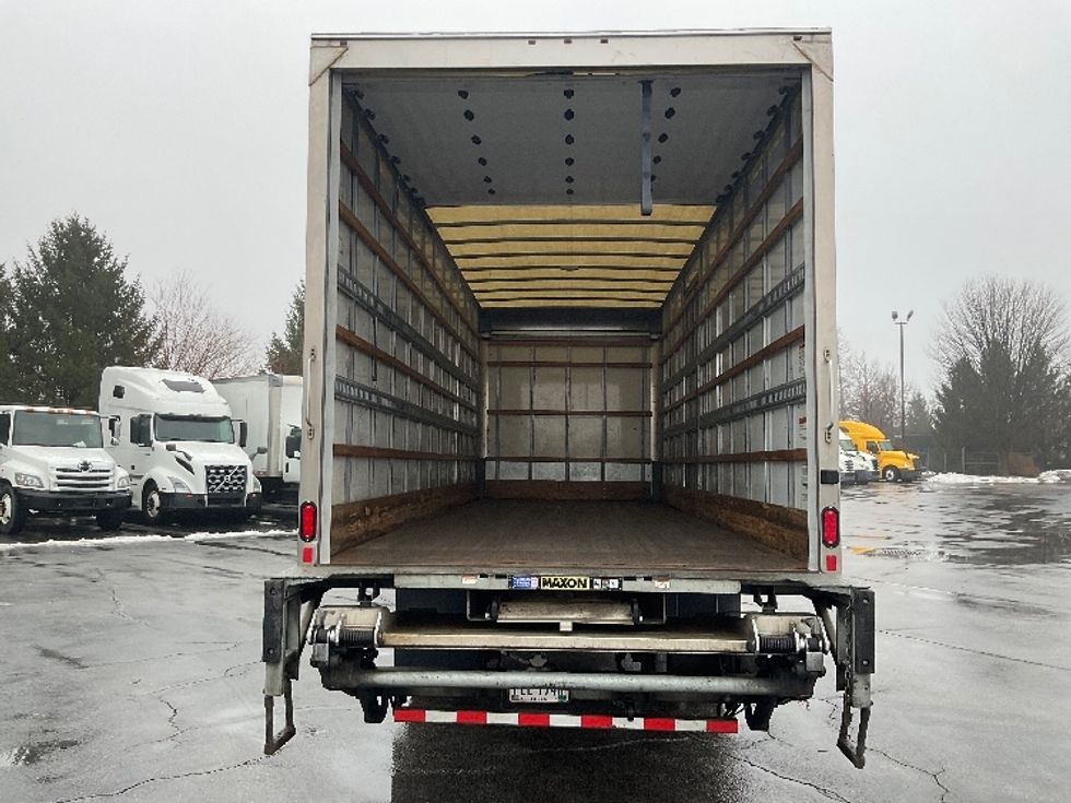 Medium Duty Box Truck-Light and Medium Duty Trucks-Freightliner-2019-M2-Perrysburg-OH-267,038\n\t\tmiles-$ 37,000 - Image 5