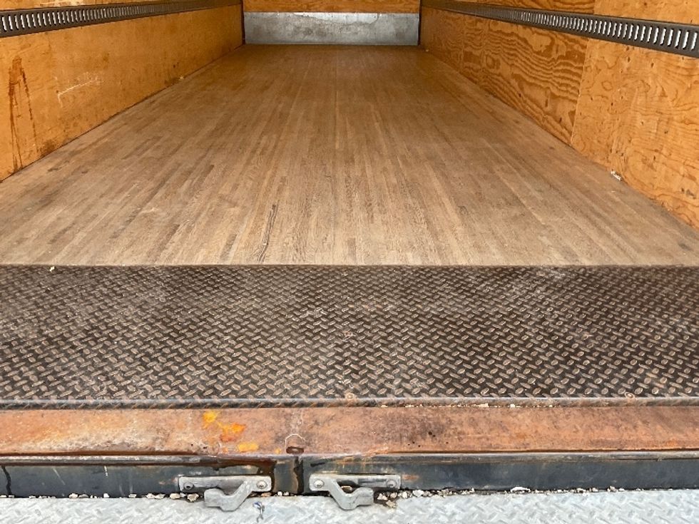 Medium Duty Box Truck-Light and Medium Duty Trucks-Freightliner-2019-M2-Perrysburg-OH-91,834\n\t\tmiles-$ 53,500 - Image 10