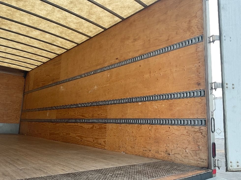 Medium Duty Box Truck-Light and Medium Duty Trucks-Freightliner-2019-M2-Perrysburg-OH-91,834\n\t\tmiles-$ 53,500 - Image 12