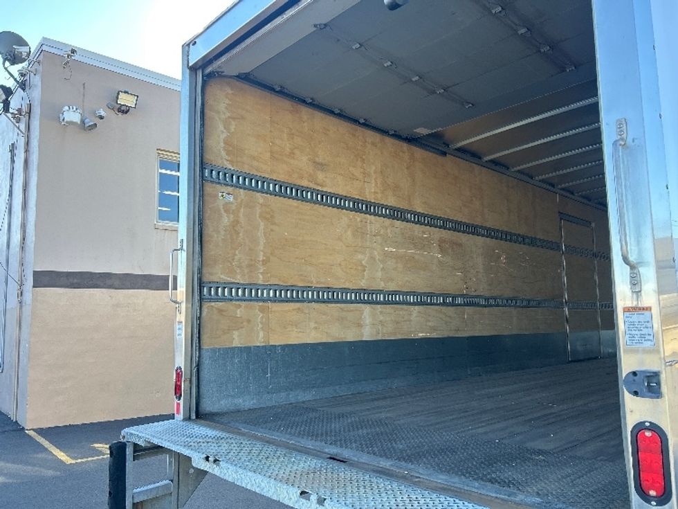 Medium Duty Box Truck-Light and Medium Duty Trucks-Freightliner-2019-M2-Philadelphia-PA-110,972\n\t\tmiles-$ 48,000 - Image 11