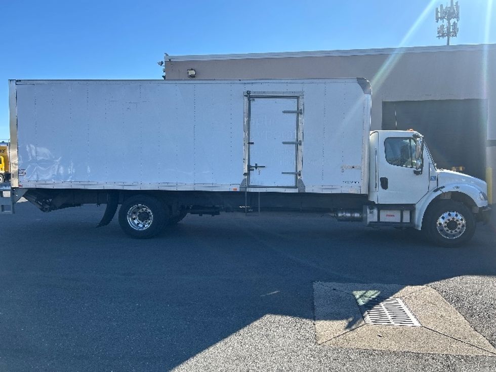 Medium Duty Box Truck-Light and Medium Duty Trucks-Freightliner-2019-M2-Philadelphia-PA-110,972\n\t\tmiles-$ 48,000 - Image 15