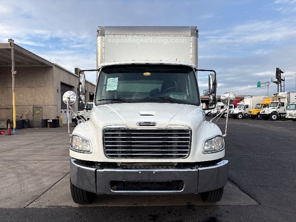 Medium Duty Box Truck-Light and Medium Duty Trucks-Freightliner-2019-M2-Phoenix-AZ-109,803\n\t\tmiles-$ 57,000 - Image 2