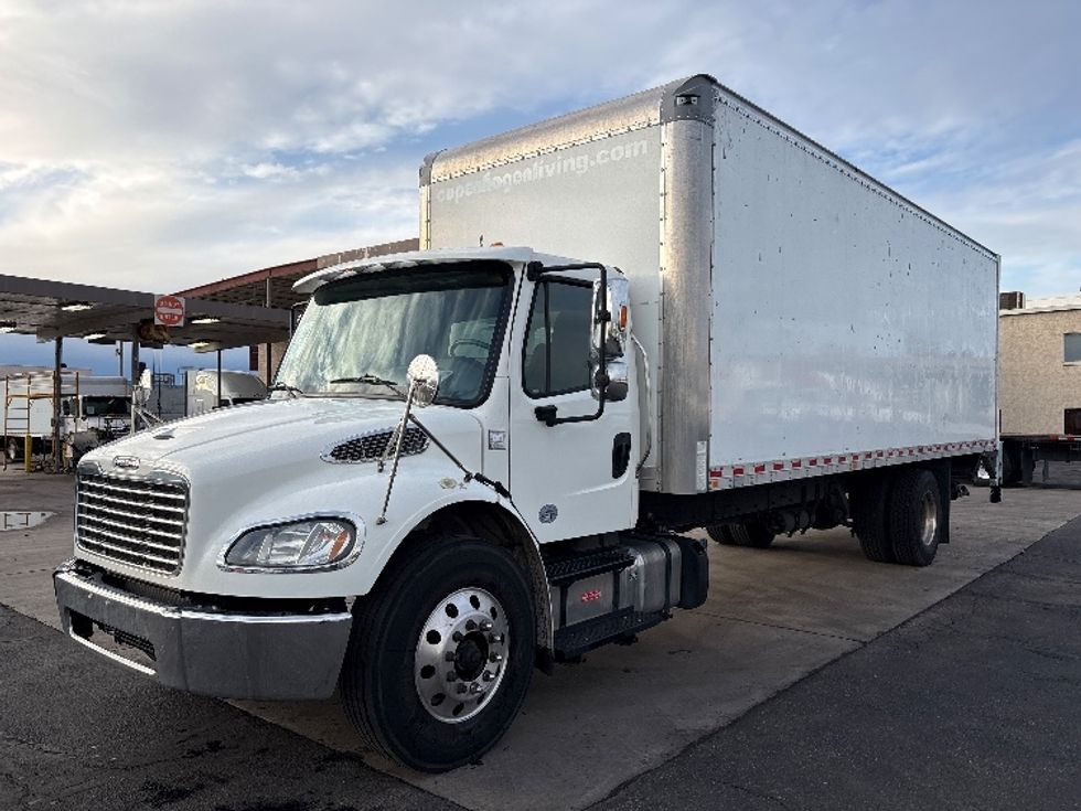 Medium Duty Box Truck-Light and Medium Duty Trucks-Freightliner-2019-M2-Phoenix-AZ-109,803\n\t\tmiles-$ 57,000 - Image 3