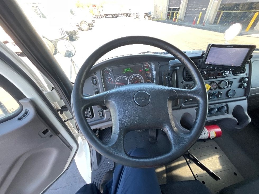 Medium Duty Box Truck-Light and Medium Duty Trucks-Freightliner-2019-M2-Phoenix-AZ-116,683\n\t\tmiles-$ 56,250 - Image 16