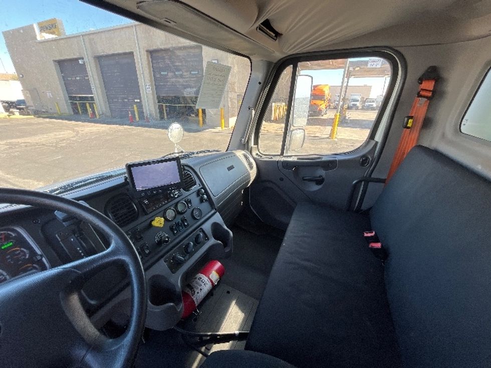 Medium Duty Box Truck-Light and Medium Duty Trucks-Freightliner-2019-M2-Phoenix-AZ-116,683\n\t\tmiles-$ 56,250 - Image 18
